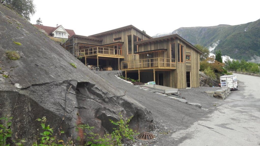 Jernvitrolbehandlet Sibirsk Lerk kledning